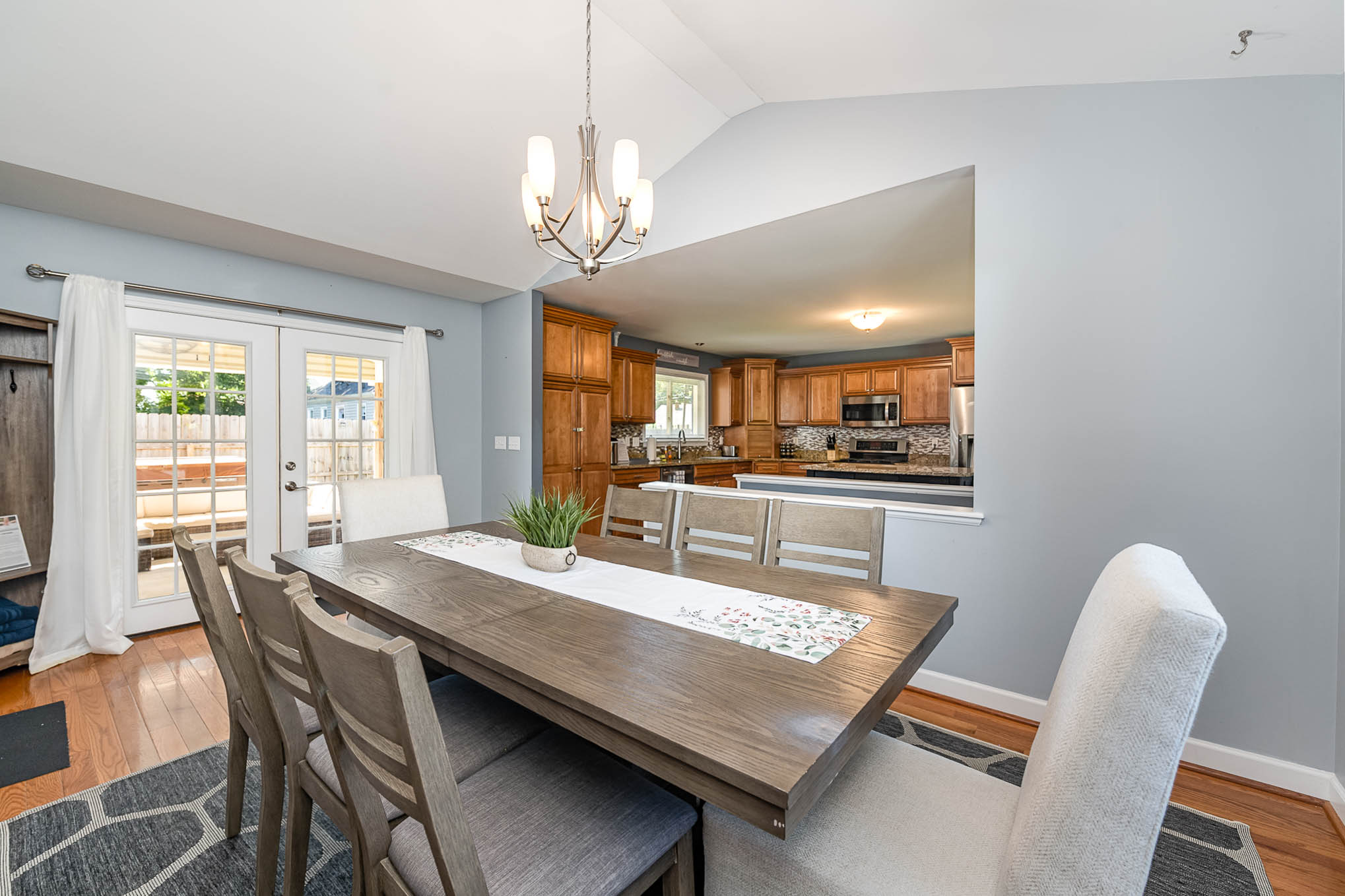 Dining area seating eight